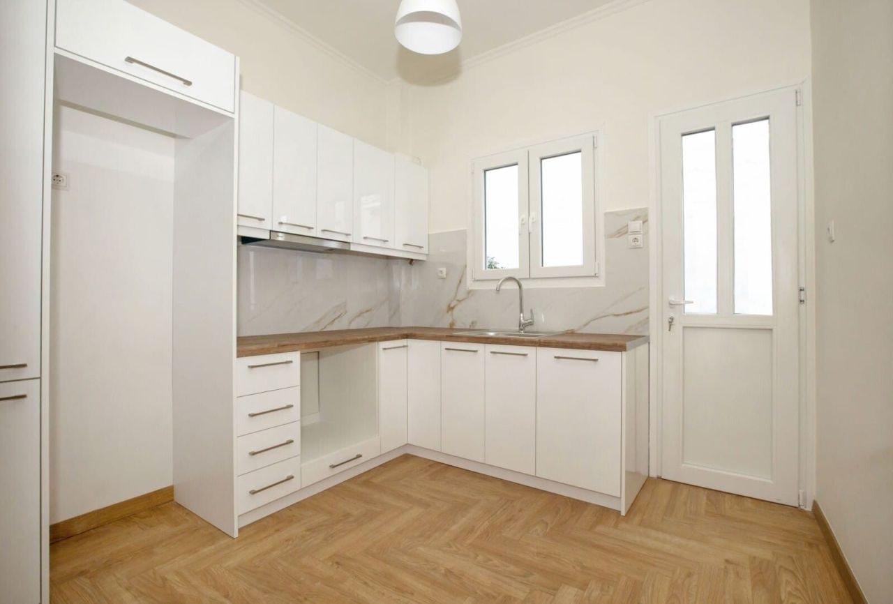 Apartment in Athens, Greece, 93 m² - picture 1