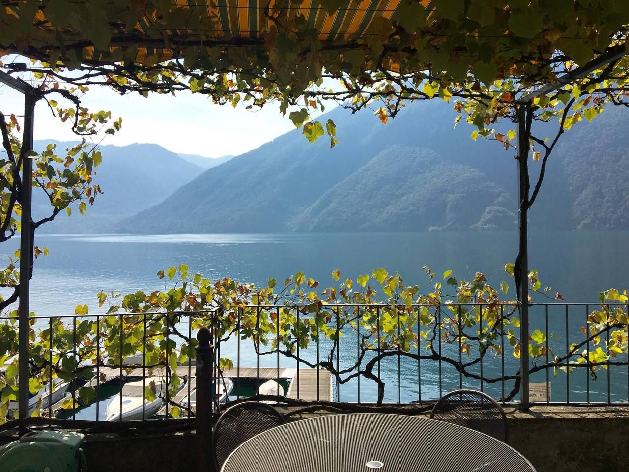 Villa in Valsolda, Italien, 250 m² - Foto 1