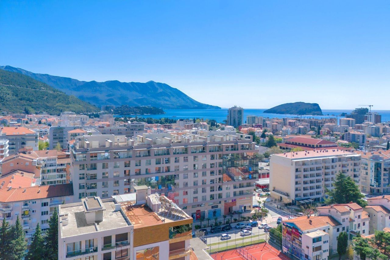 Apartment in Budva, Montenegro, 50 m² - Foto 1