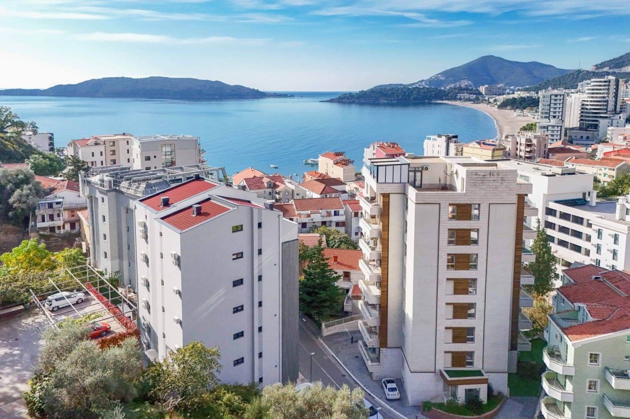 Apartment in Rafailovici, Montenegro, 204 m² - Foto 2