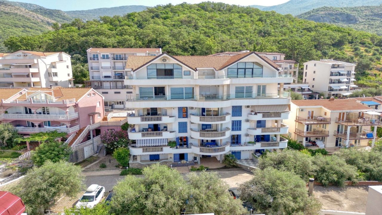 Apartment in Przno, Montenegro, 29 m² - picture 4