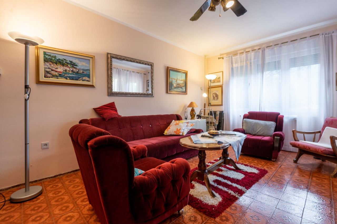 Casa en Dobrota, Montenegro, 119 m² - imagen 4