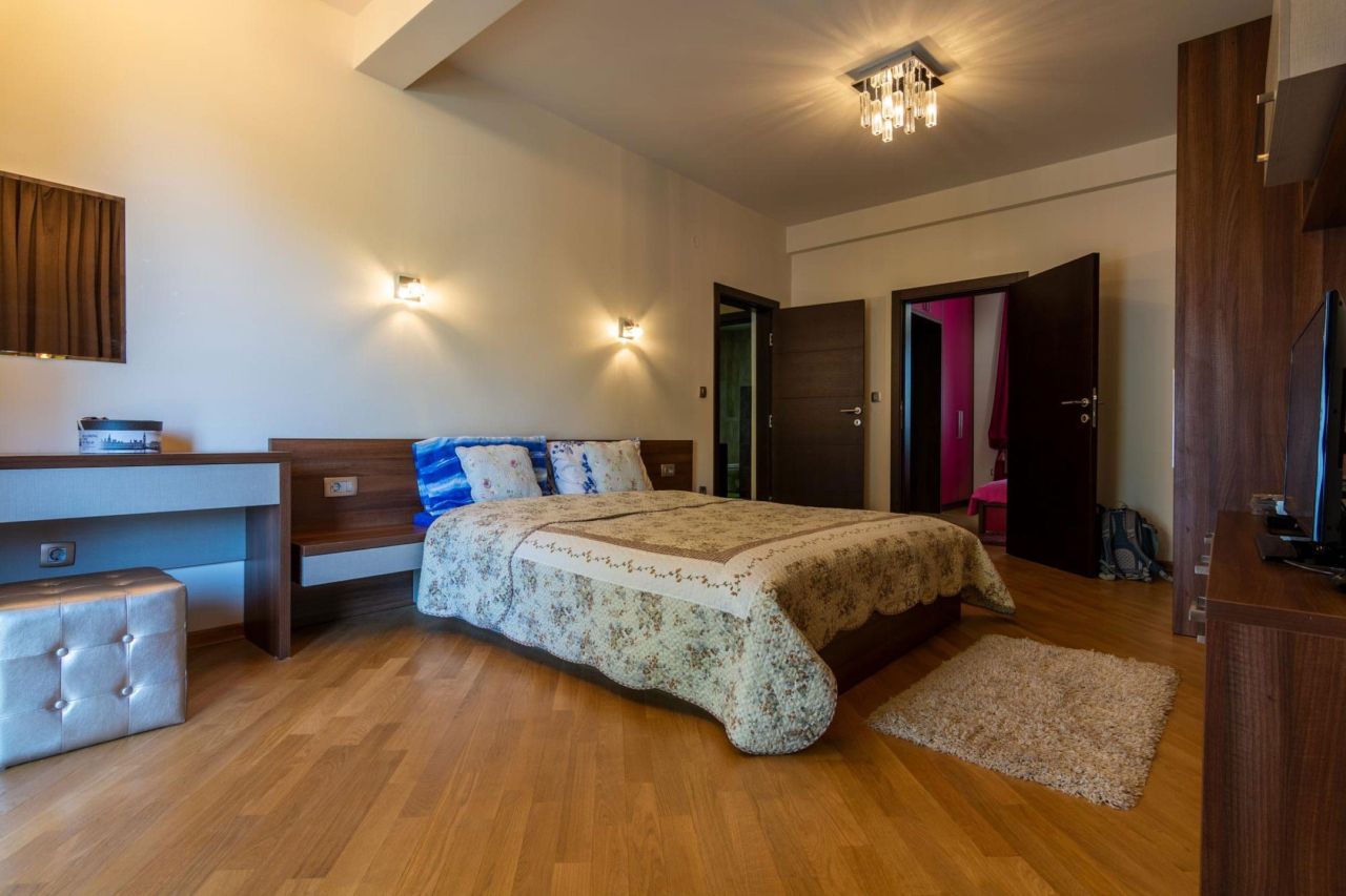 Villa in Tivat, Montenegro, 267 m² - picture 4