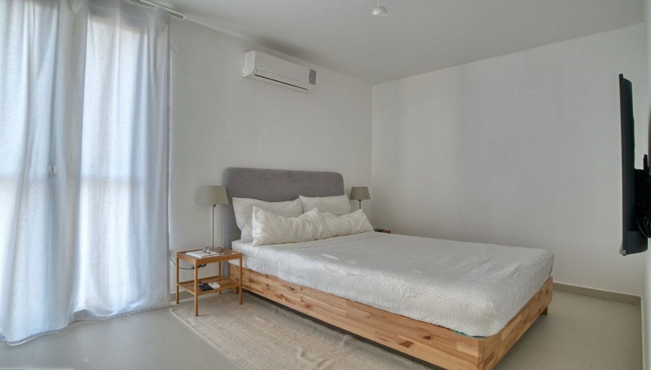 Apartment in Herceg-Novi, Montenegro, 80 m² - picture 9