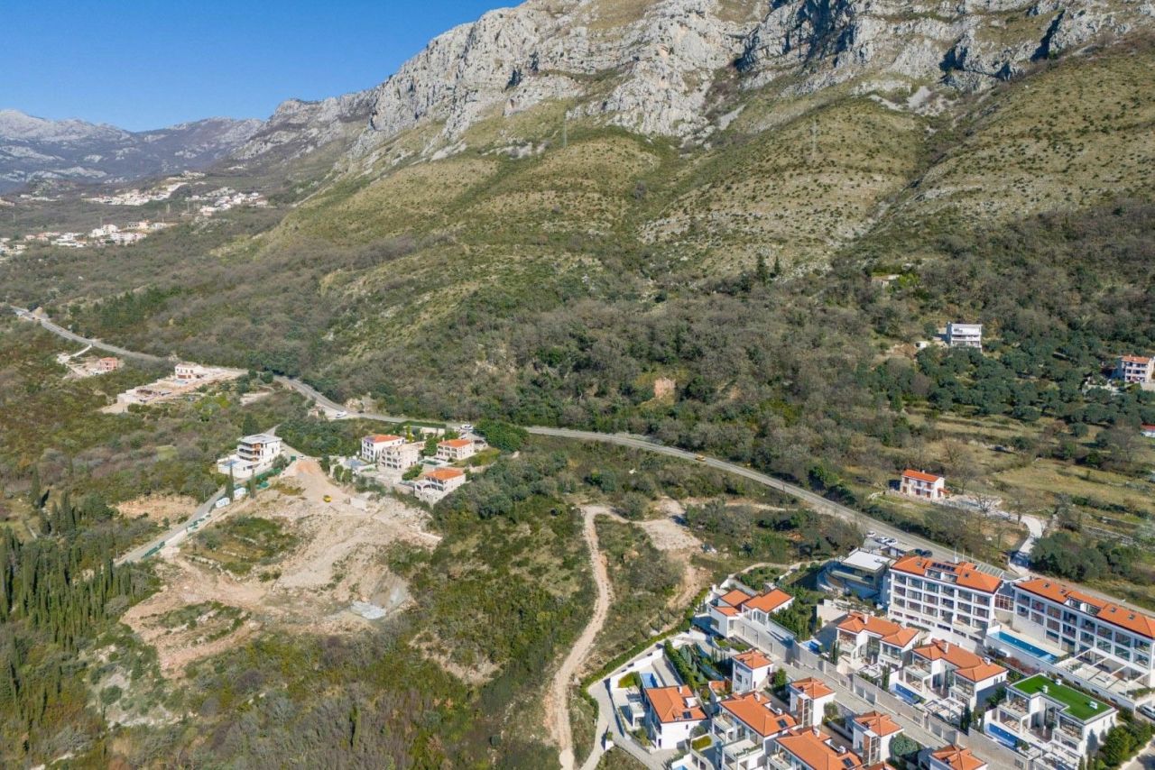 Land in Budva, Montenegro, 7 m² - picture 9