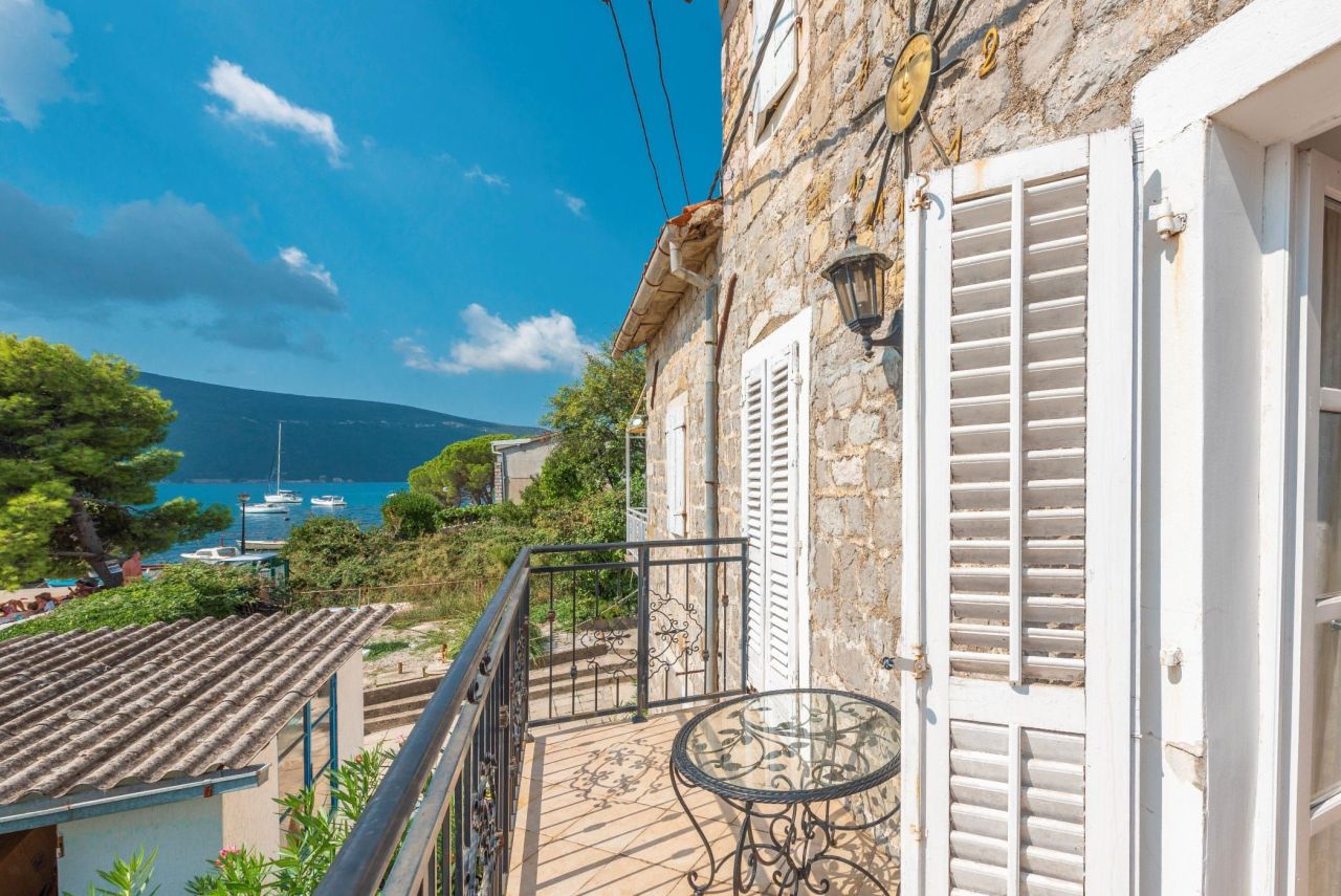 Casa a Baošići, Montenegro, 95 m² - foto 9