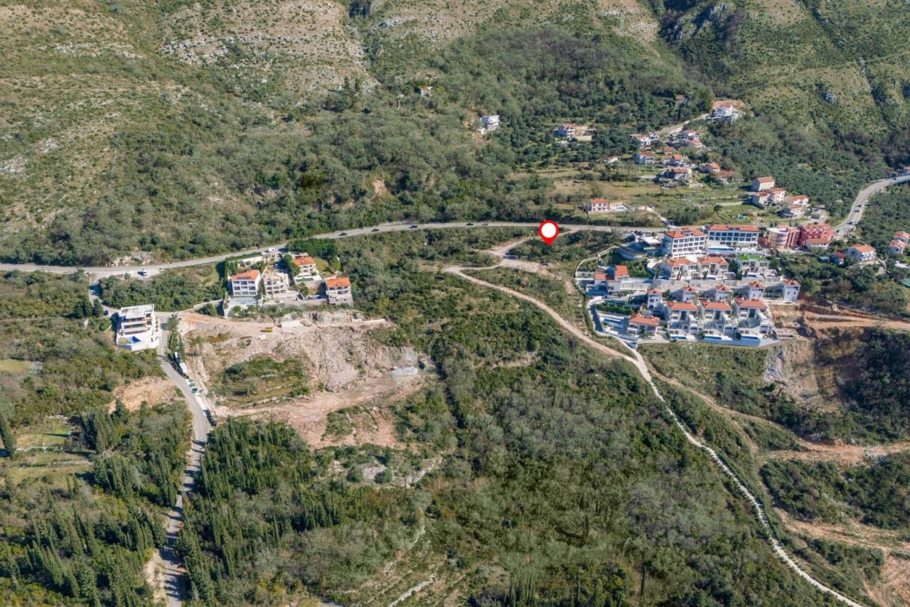 Land in Budva, Montenegro, 7 m² - picture 11