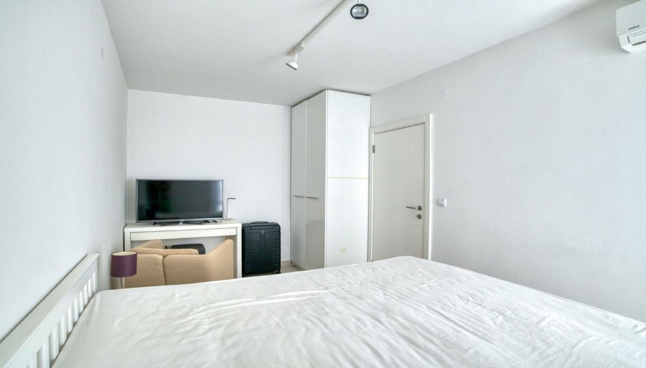 Apartment in Herceg-Novi, Montenegro, 80 m² - picture 11