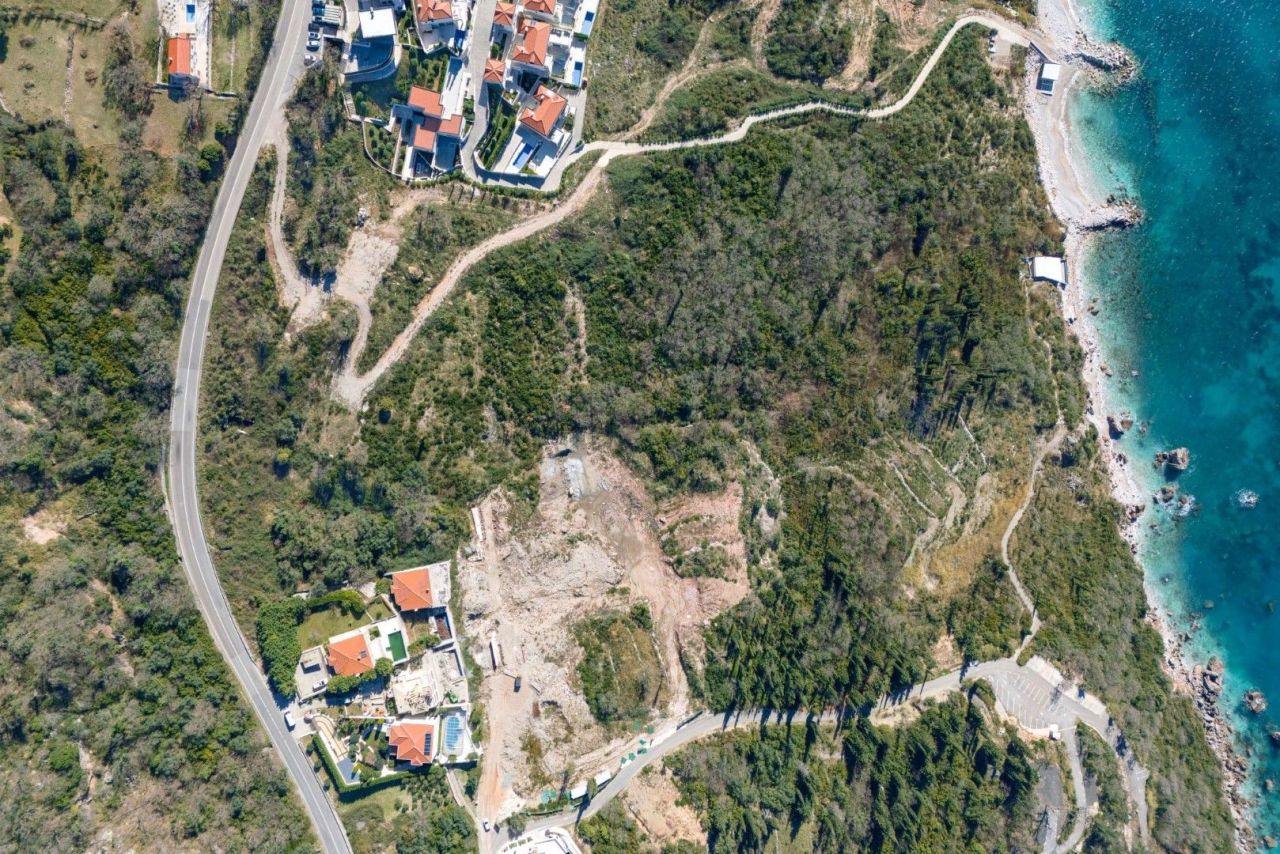 Land in Budva, Montenegro, 7 m² - picture 12
