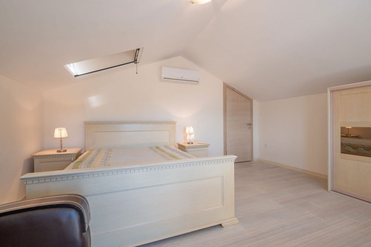 Appartamenti a Pržno, Montenegro, 123 m² - foto 13