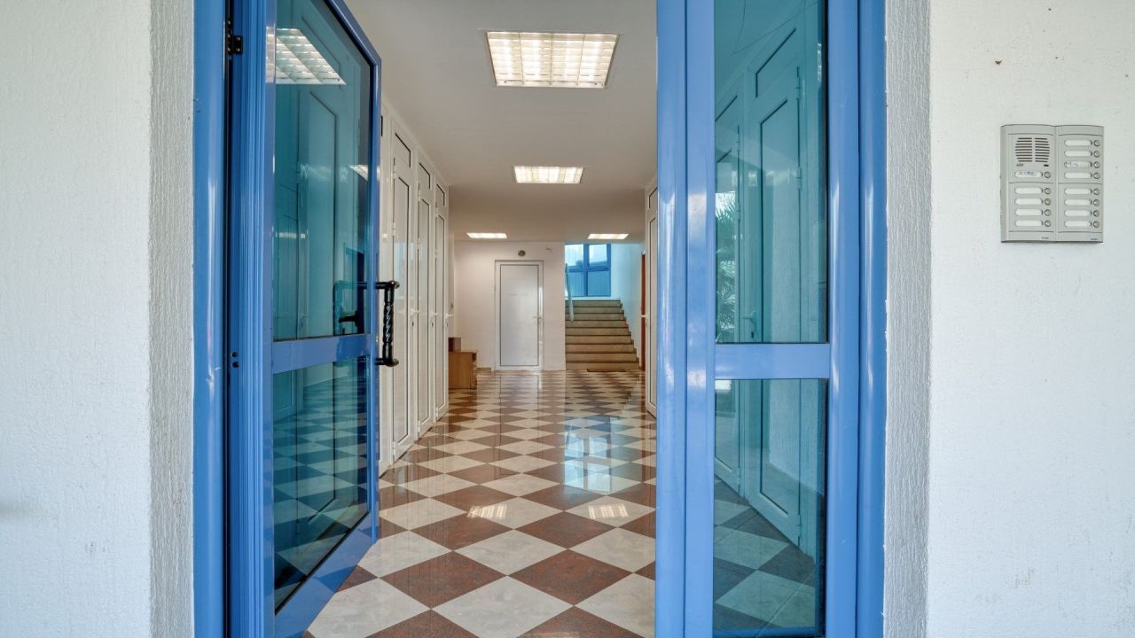 Apartment in Przno, Montenegro, 29 m² - picture 13