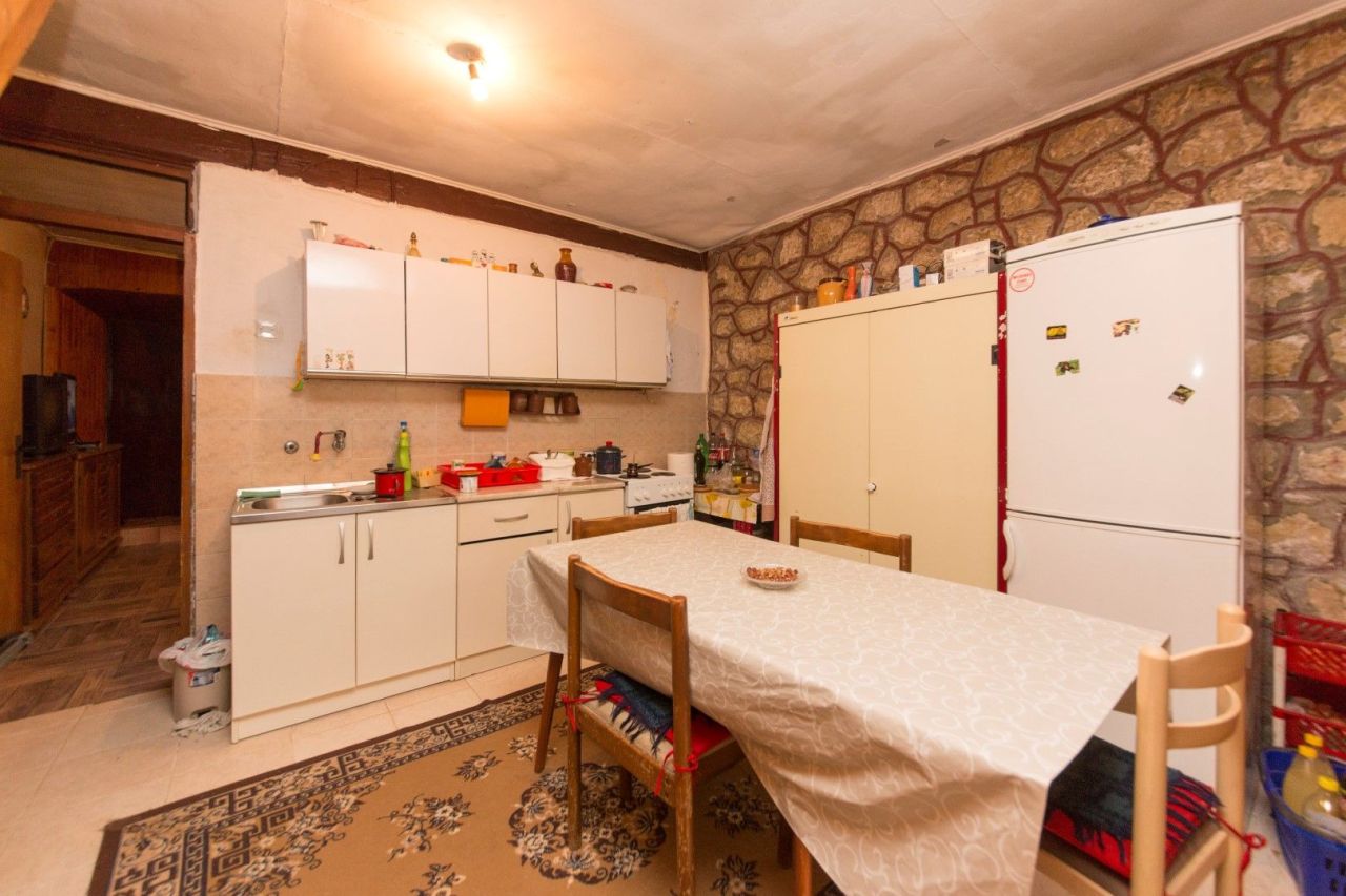 Casa en Prcanj, Montenegro, 100 m² - imagen 14