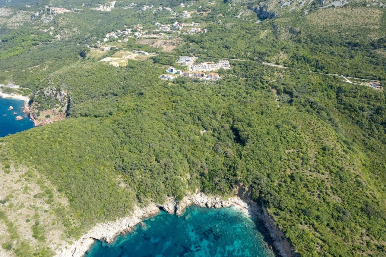 Casa en Rezevici, Montenegro, 140 m² - imagen 17