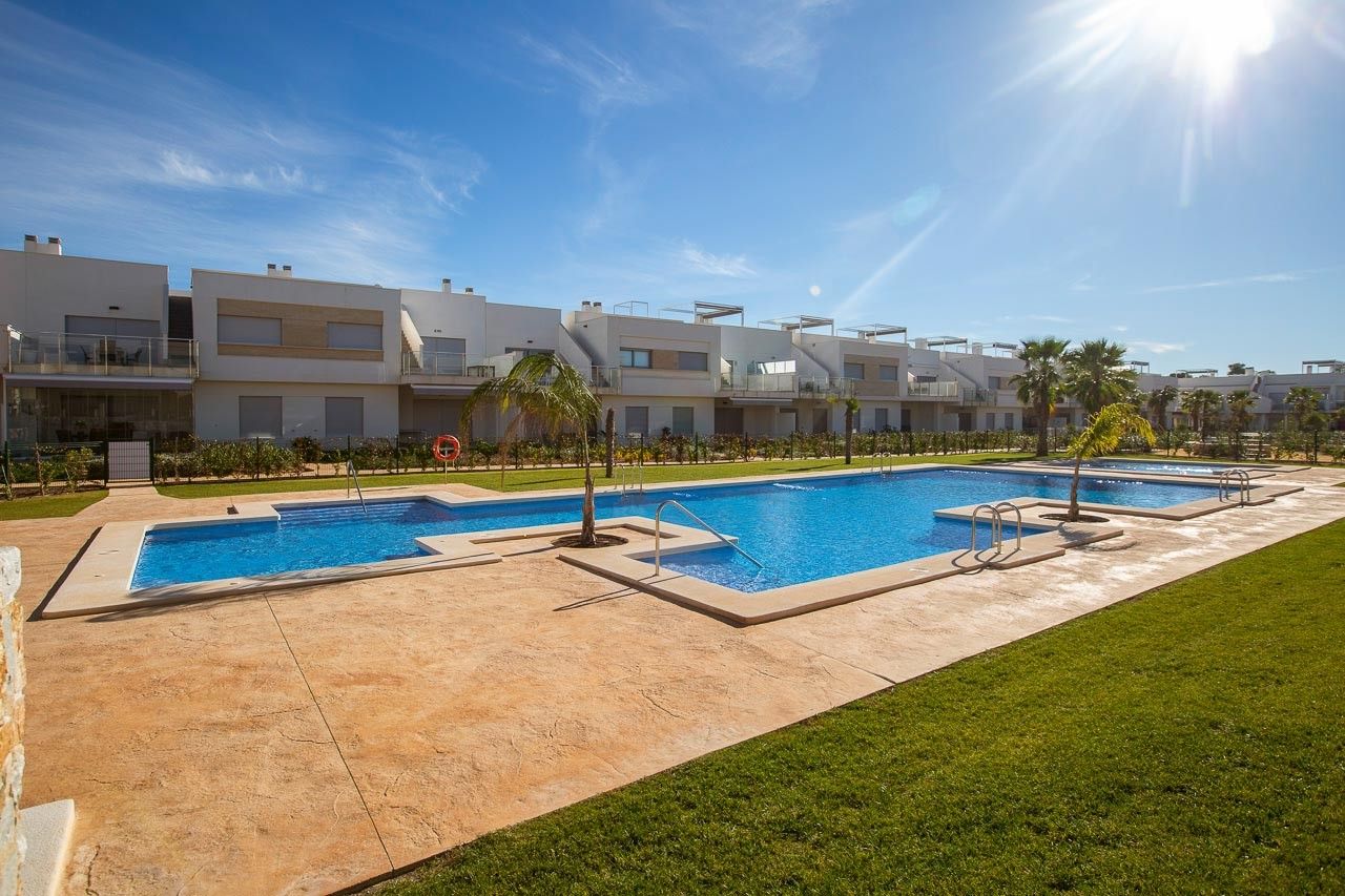 Bungalow in Los Montesinos, Spanien, 82 m² - Foto 1
