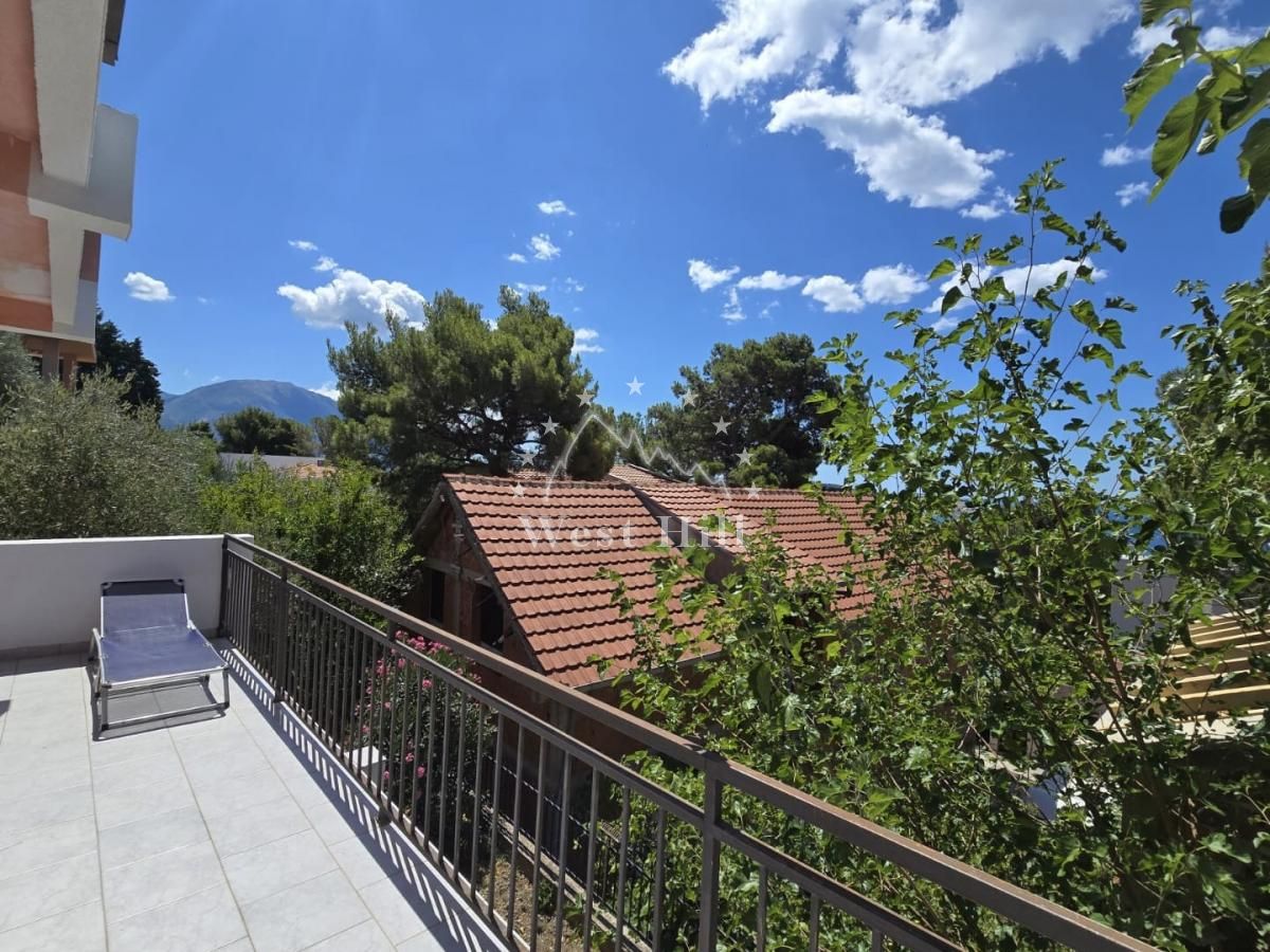 Appartement à Šušanj, Monténégro, 70 m² - image 1
