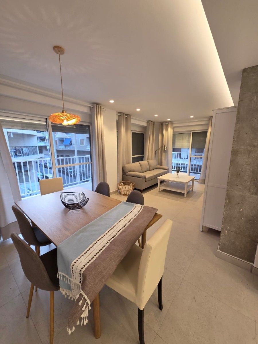 Apartment in Guardamar del Segura, Spain, 110 m² - picture 1