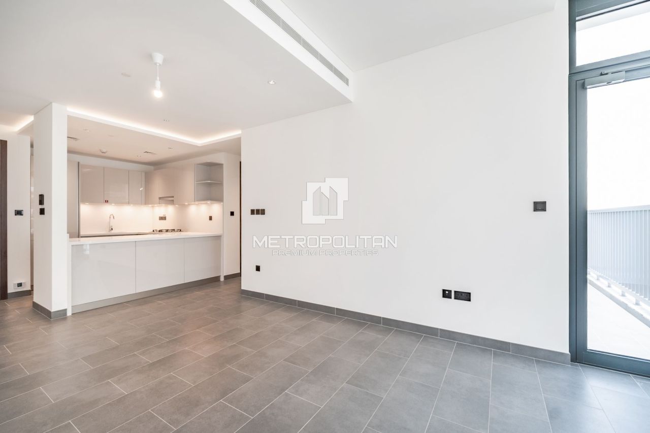 Apartment in Dubai, UAE, 98 m² - picture 1