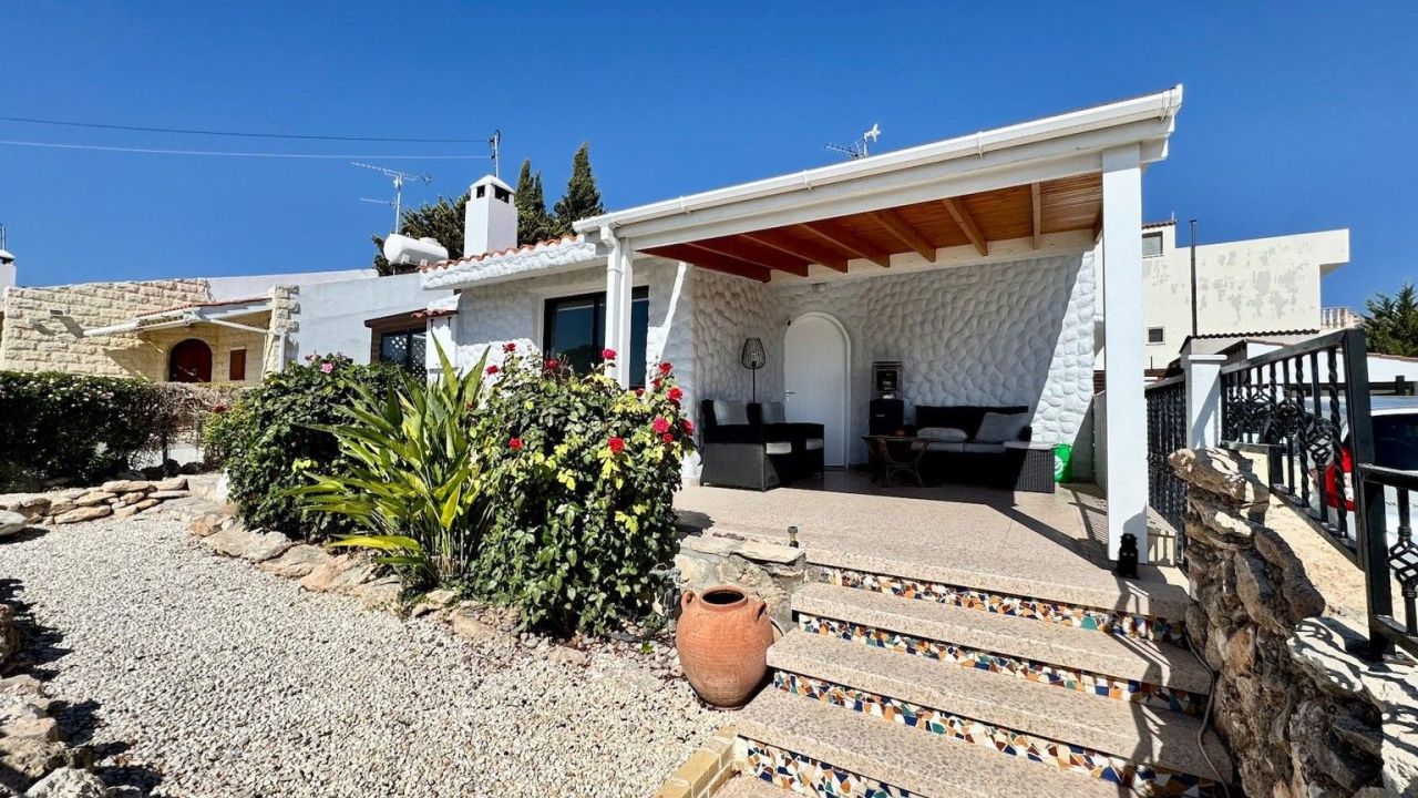 Bungalow en Pafos, Chipre, 116 m² - imagen 2