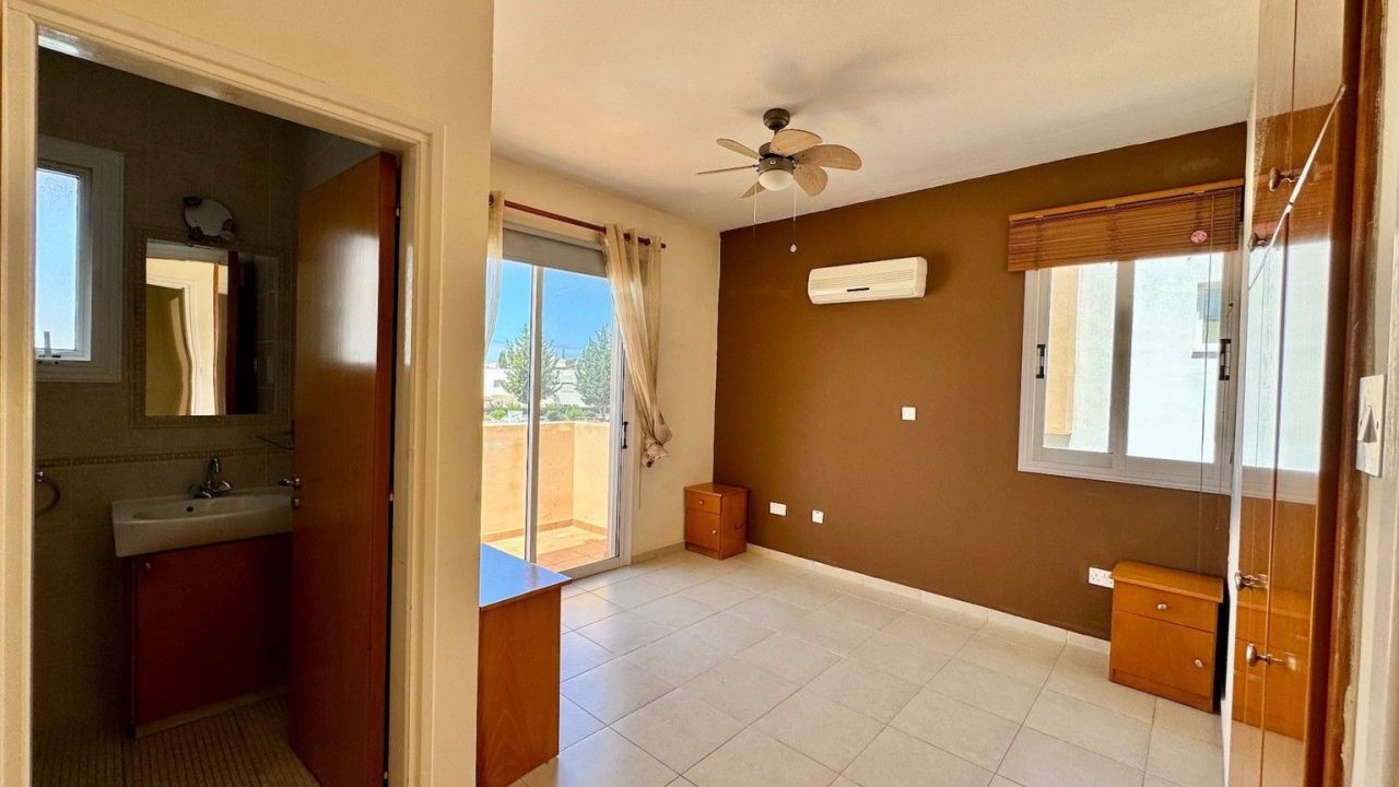 Villa en Pafos, Chipre, 125 m² - imagen 2