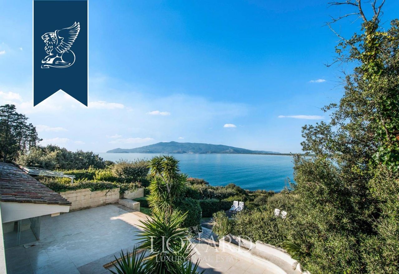 Villa in Orbetello, Italy, 200 m² - picture 4