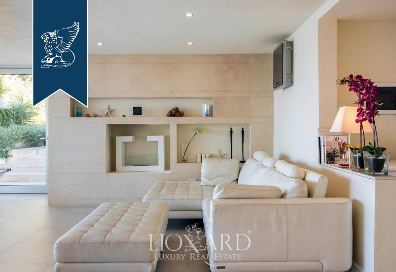 Villa in Orbetello, Italy, 200 m² - picture 14