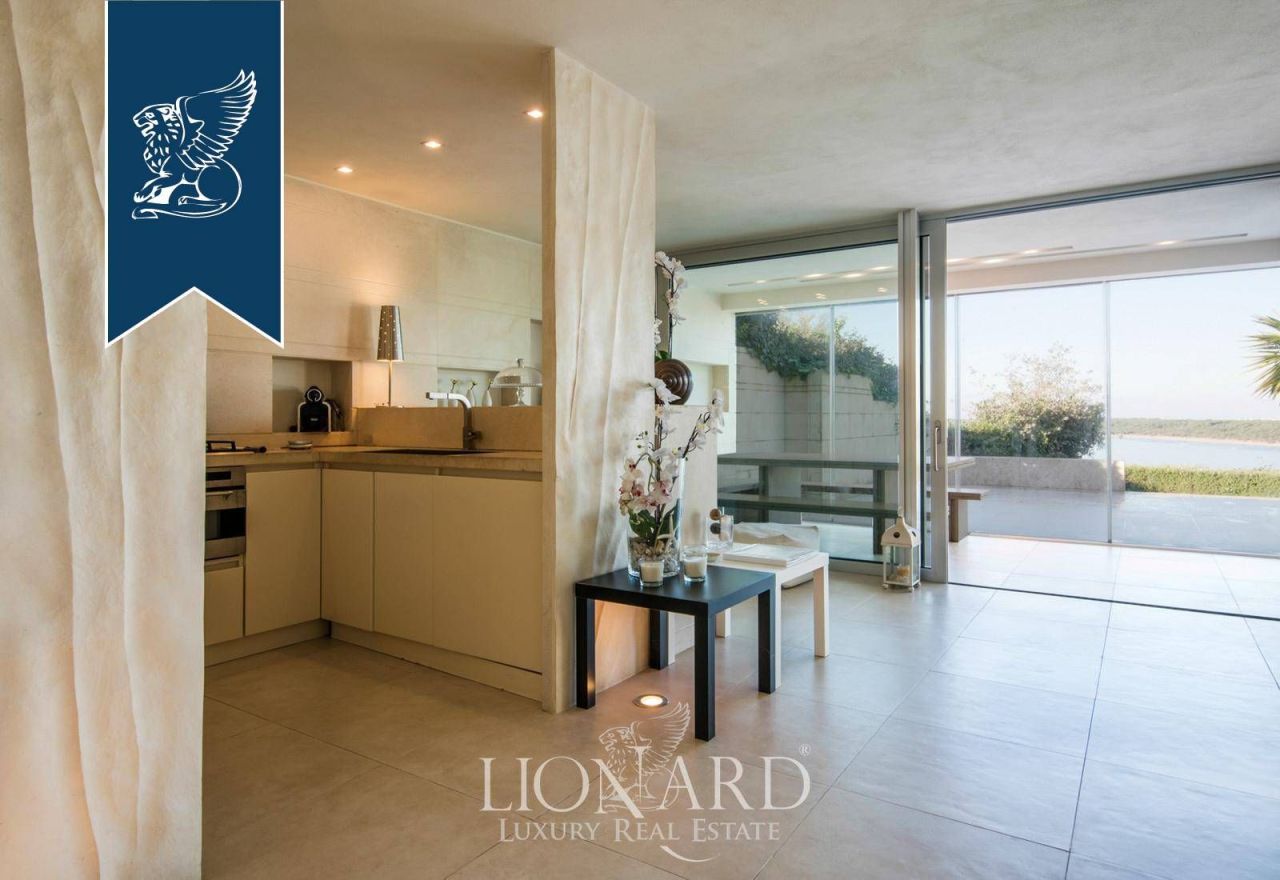 Villa in Orbetello, Italy, 200 m² - picture 16