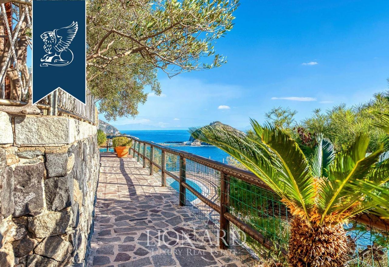 Hotel, albergo a Napoli, Italia, 2 000 m² - foto 16