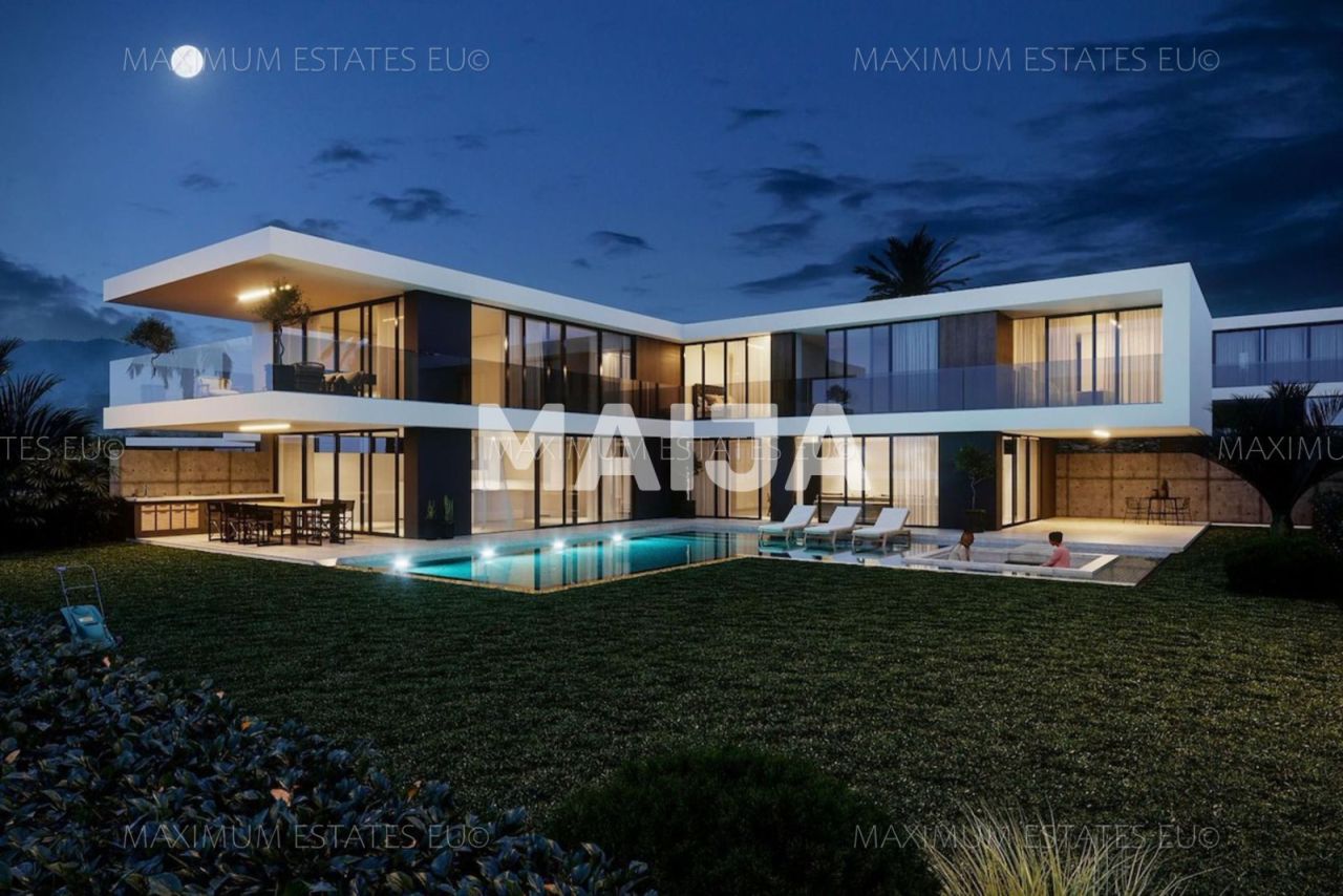 Villa en Kyrenia, Chipre, 324 m² - imagen 1