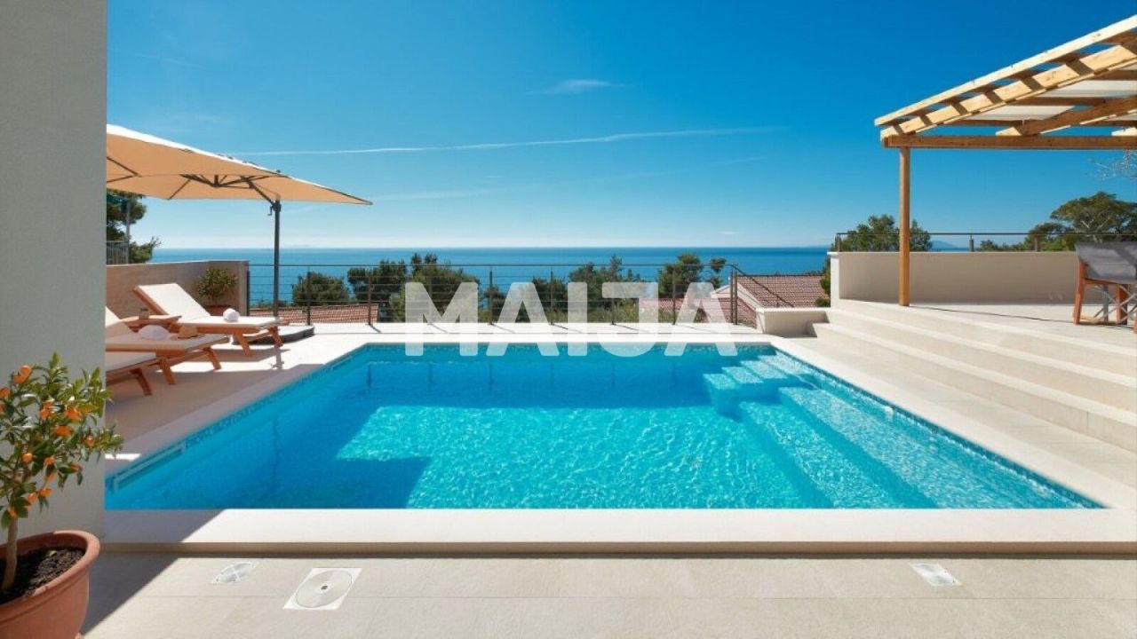Villa on Hvar, Croatia, 240 m² - picture 1