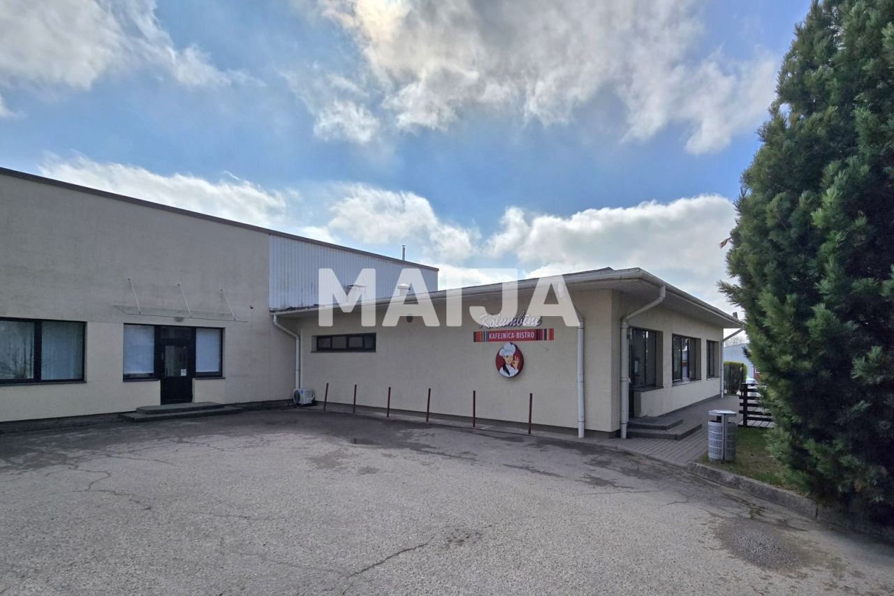 Oficina Talsi, Letonia, 2 115 m² - imagen 4