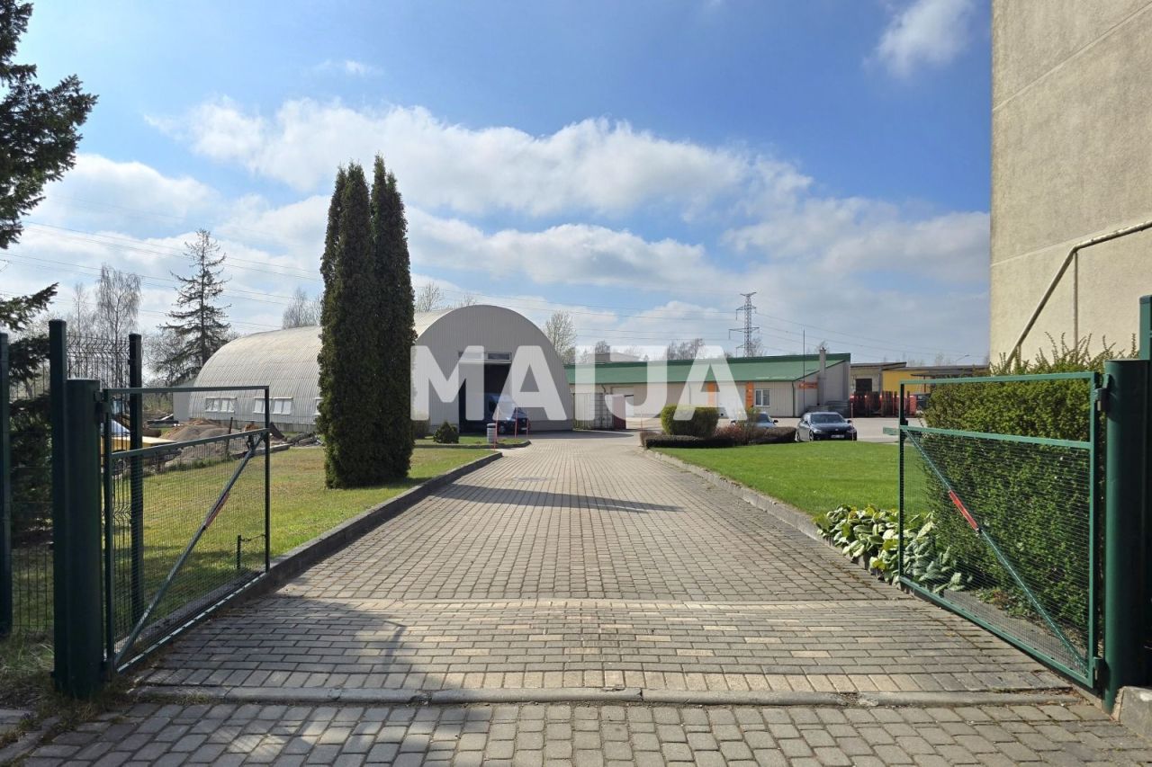 Oficina Talsi, Letonia, 2 115 m² - imagen 5