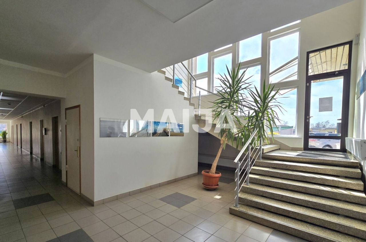 Oficina Talsi, Letonia, 2 115 m² - imagen 10