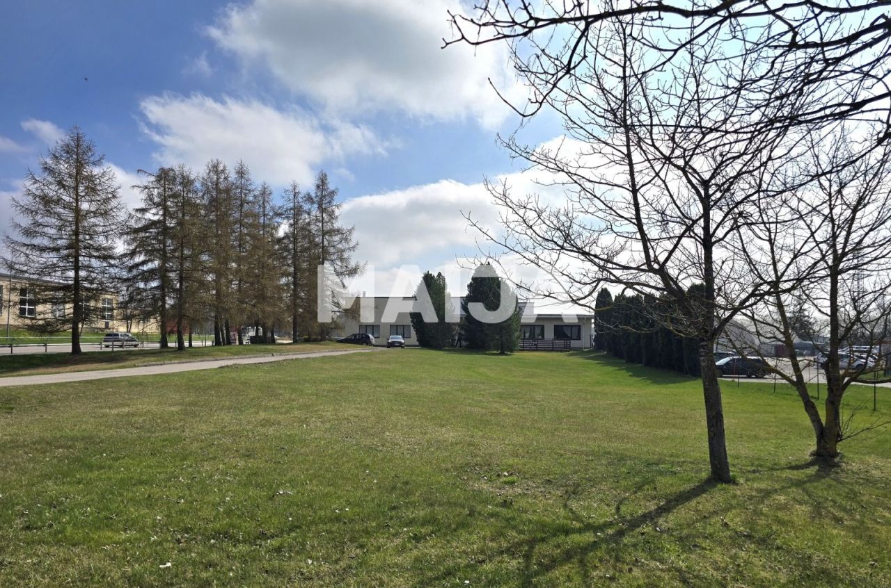 Oficina Talsi, Letonia, 2 115 m² - imagen 13