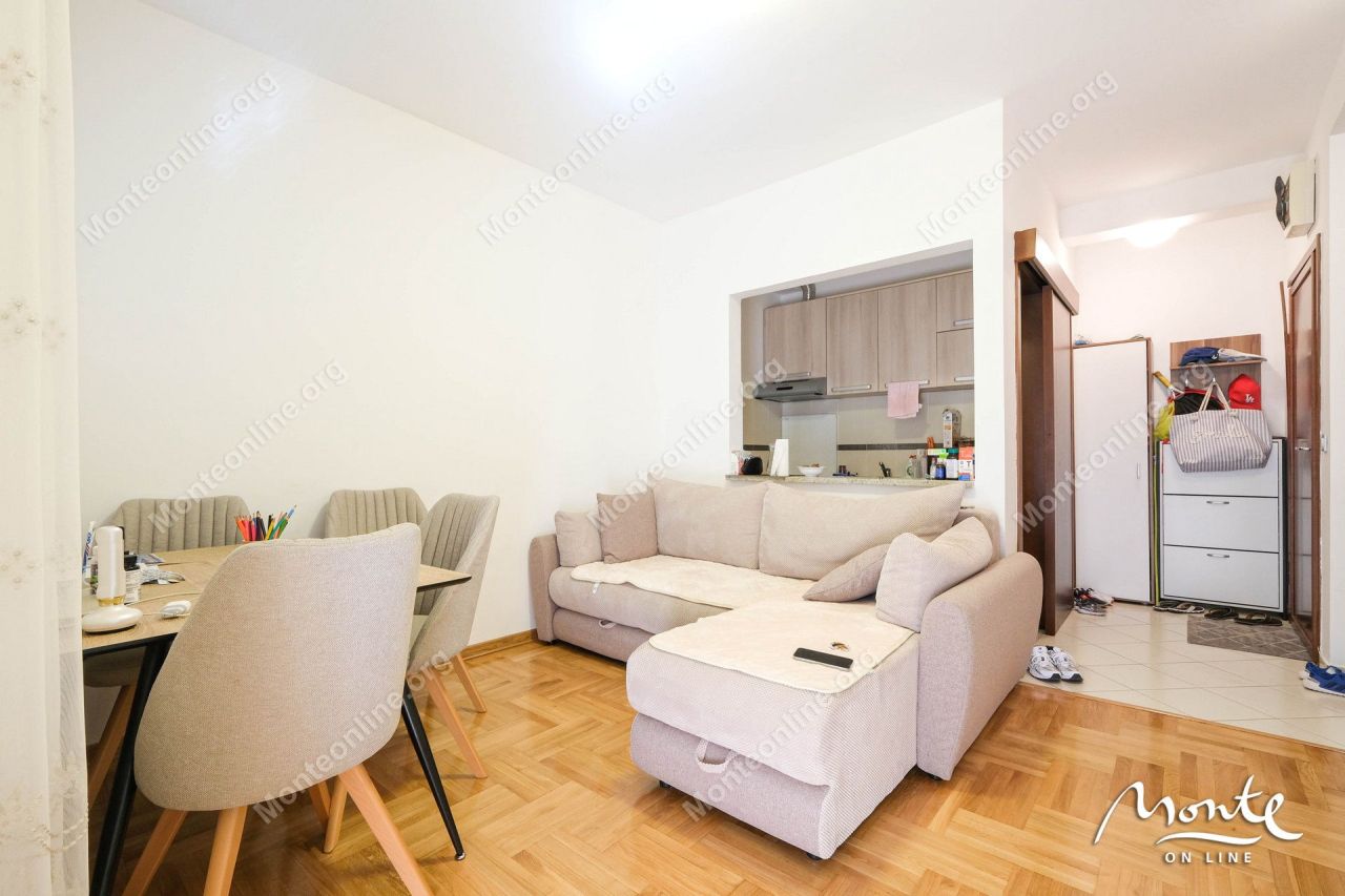 Appartement à Budva, Monténégro, 42 m² - image 1