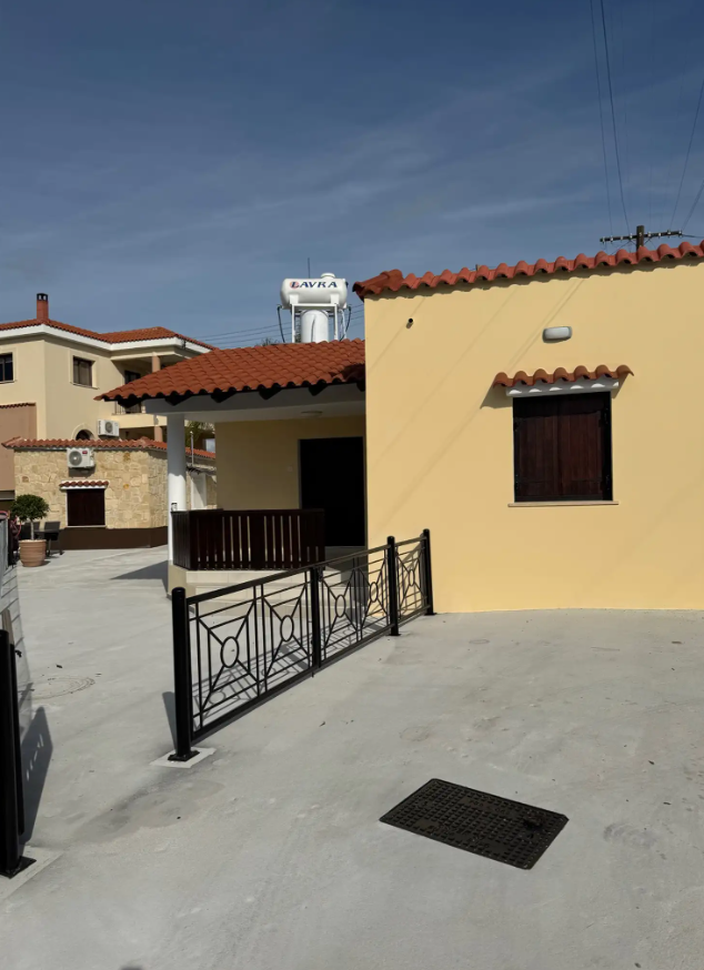 House in Paphos, Cyprus - picture 4