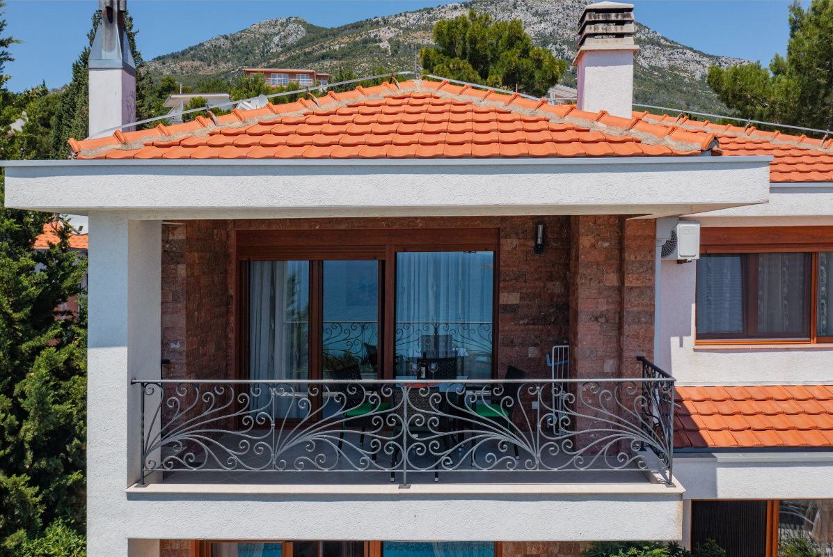 Casa en Šušanj, Montenegro, 252 m² - imagen 1