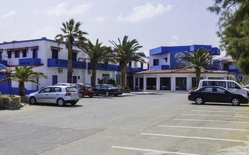 Hotel en Prefectura de Rethymno, Grecia, 3 000 m² - imagen 1