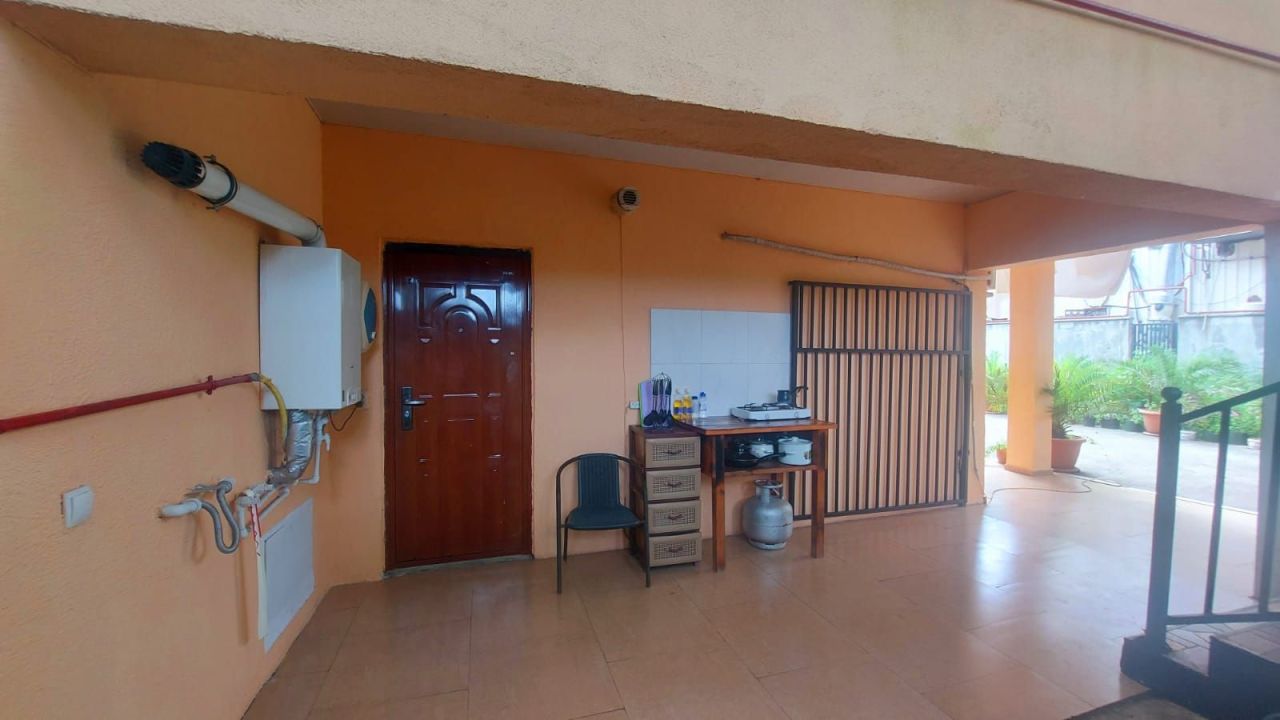 Haus in Batumi, Georgien, 300 m² - Foto 4