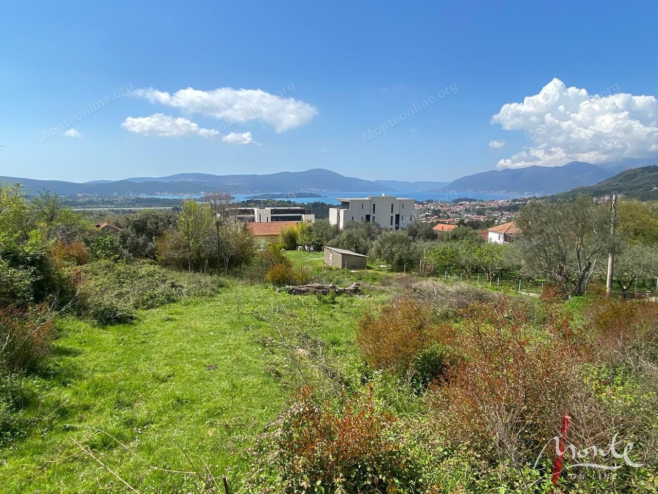 Land in Tivat, Montenegro, 351 m² - picture 1