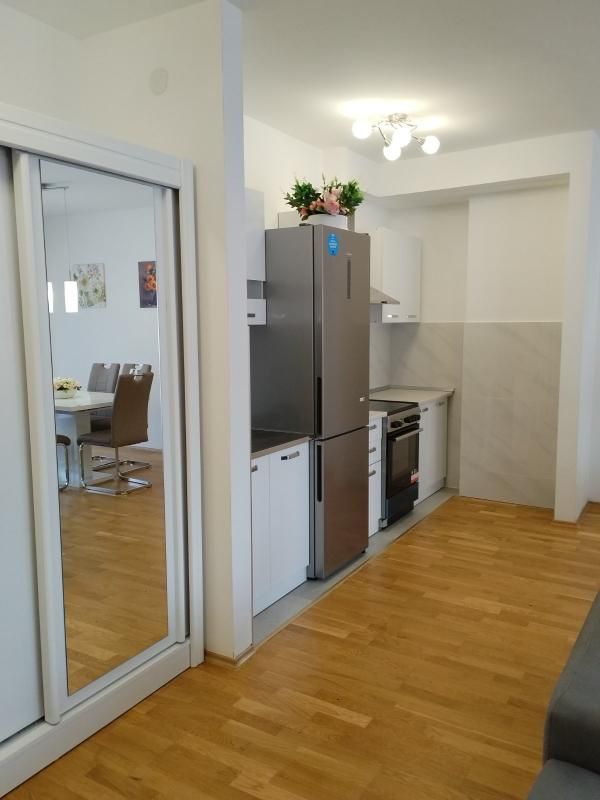 Piso Lazi, Montenegro, 65 m² - imagen 2