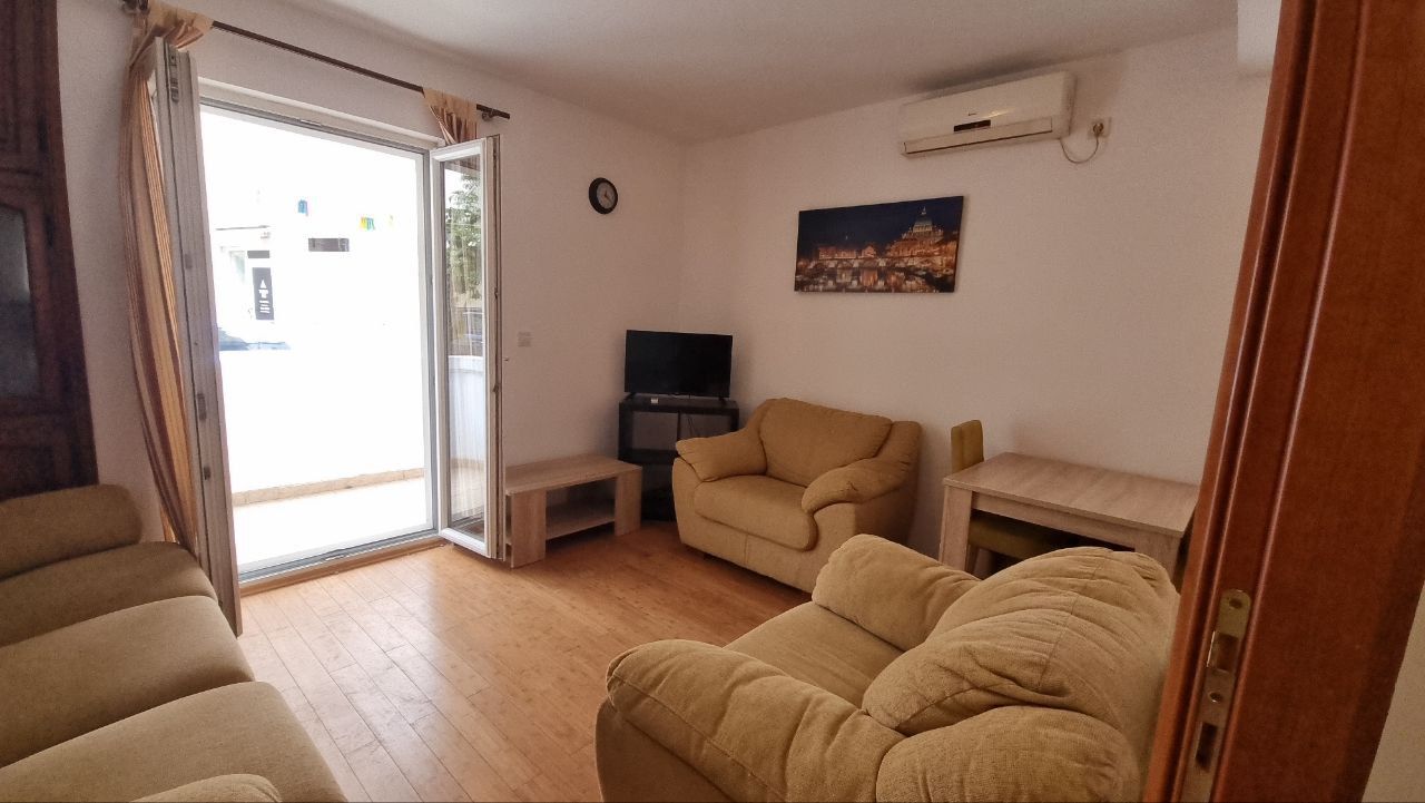 Piso en Budva, Montenegro, 36 m² - imagen 1