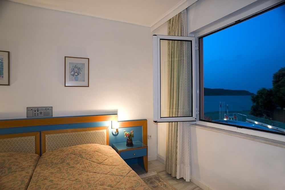 Hotel in Chania Prefecture, Greece, 4 728 m² - picture 4