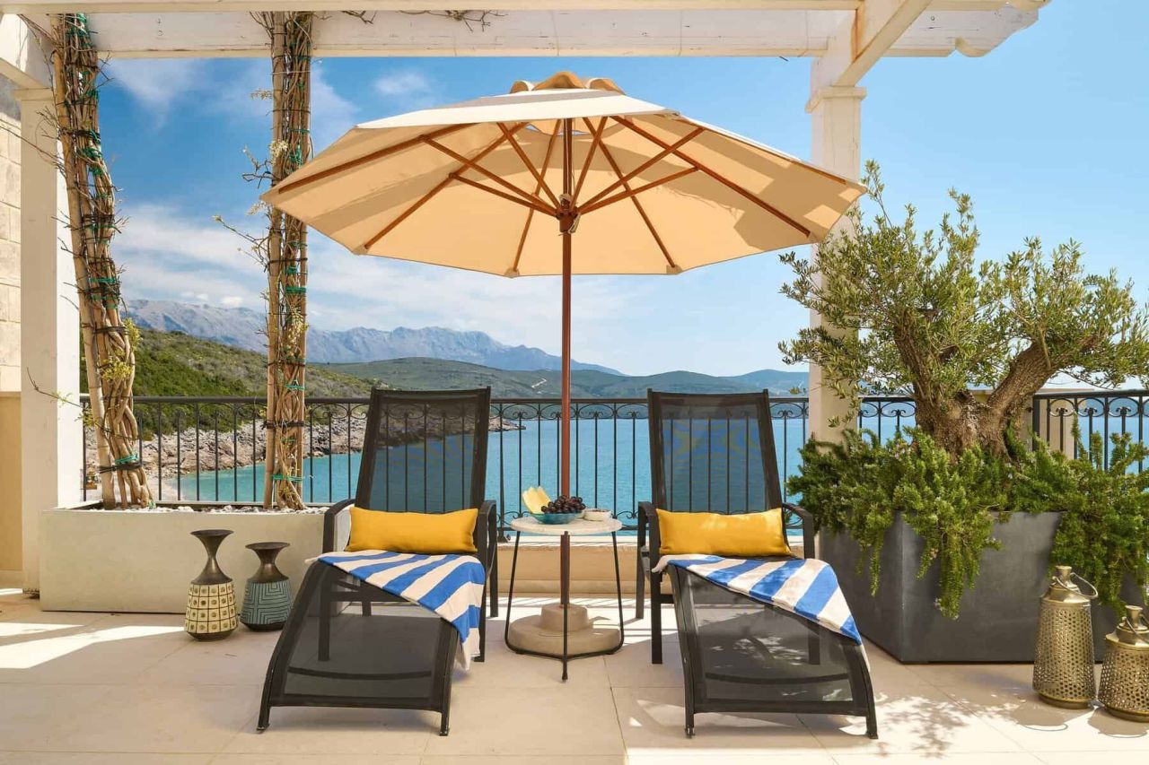 Apartment in Halbinsel Luštica, Montenegro, 161 m² - Foto 1
