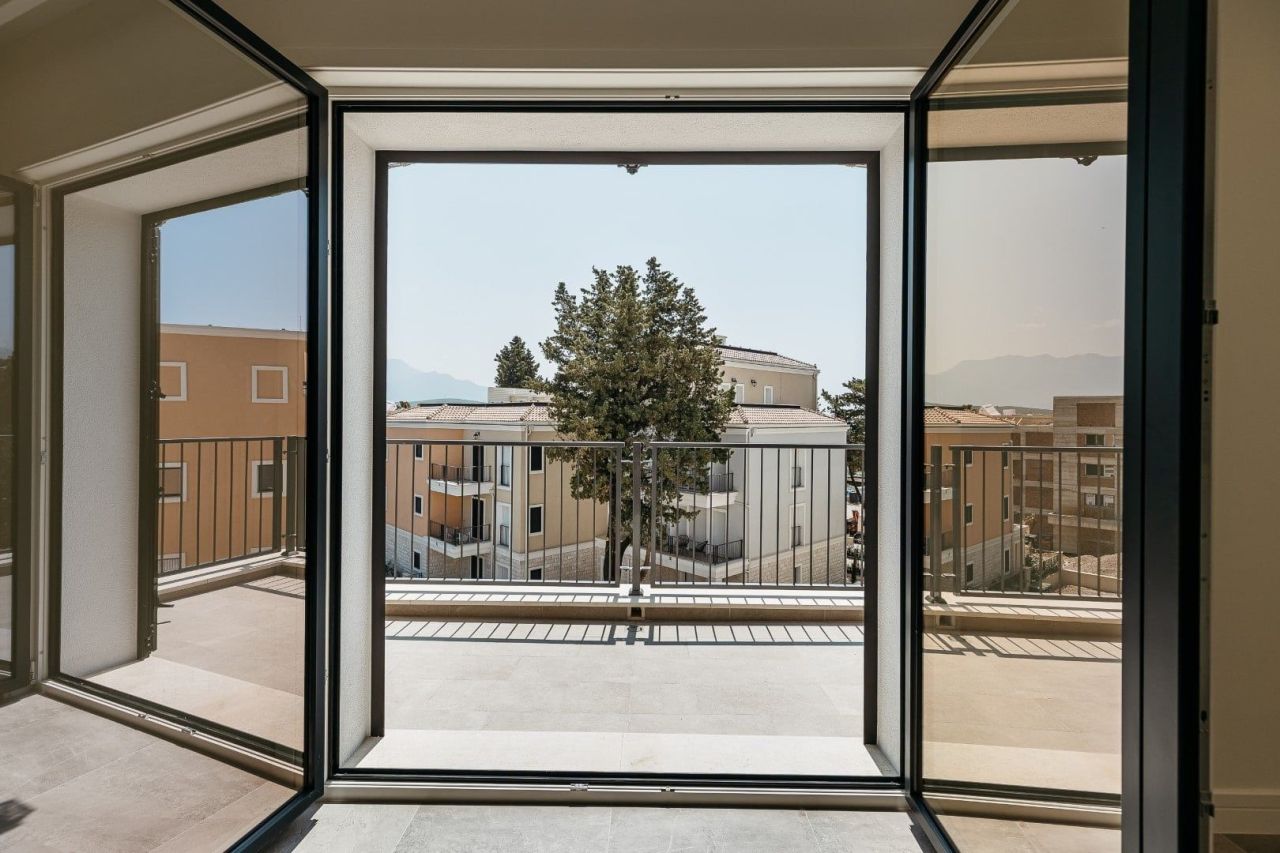Apartment in Halbinsel Luštica, Montenegro, 37 m² - Foto 1