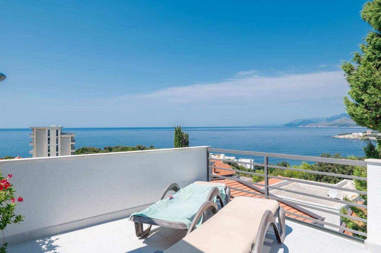 Maison à Utjeha, Monténégro, 100 m² - image 1