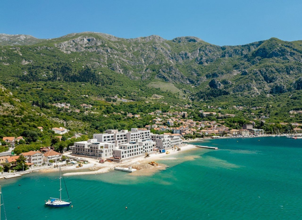 Apartamento en Risan, Montenegro, 53 m² - imagen 2