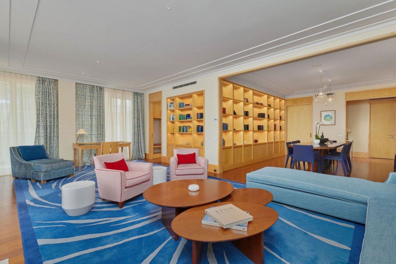 Appartamenti a Tivat, Montenegro, 228 m² - foto 3