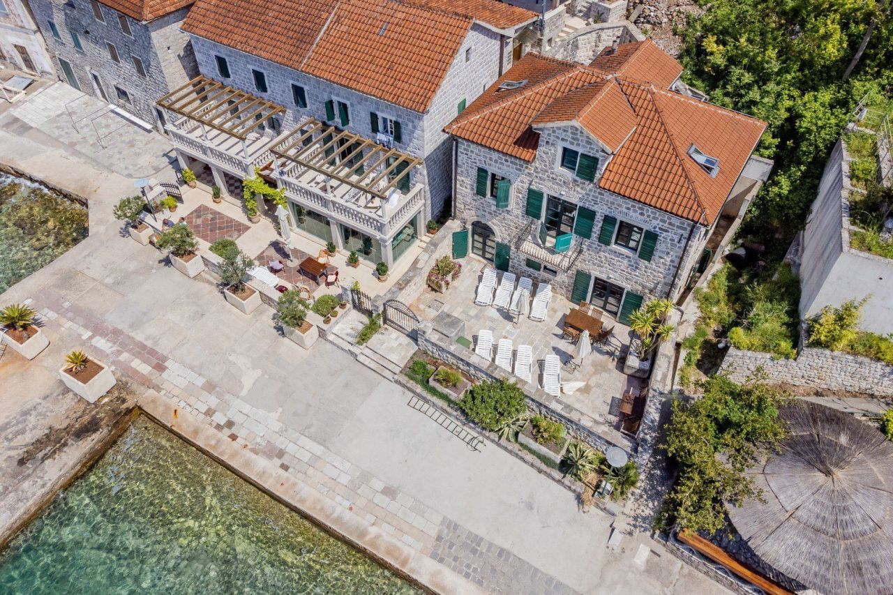 Villa en Rose, Montenegro, 220 m² - imagen 4