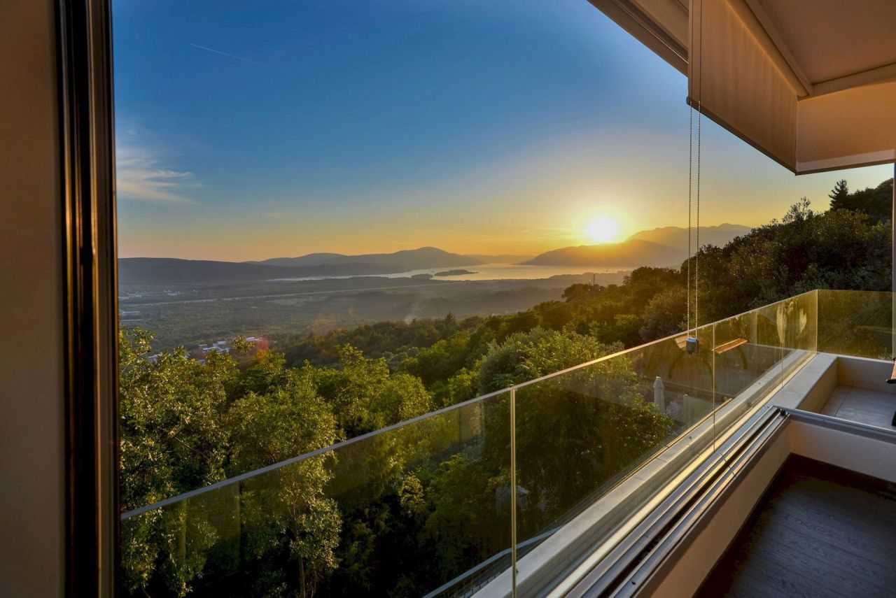 Villa en Kavač, Montenegro, 310 m² - imagen 3