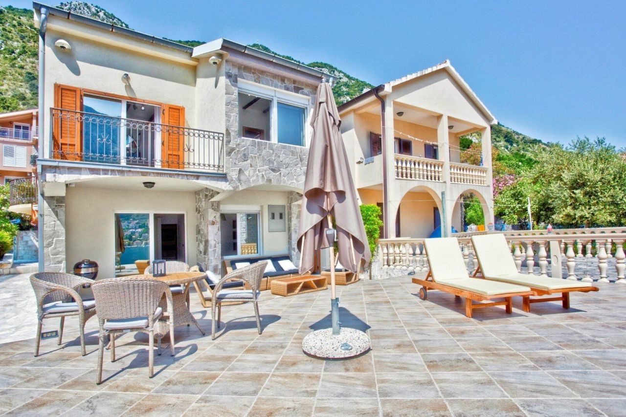 Haus in Muo, Montenegro, 200 m² - Foto 4